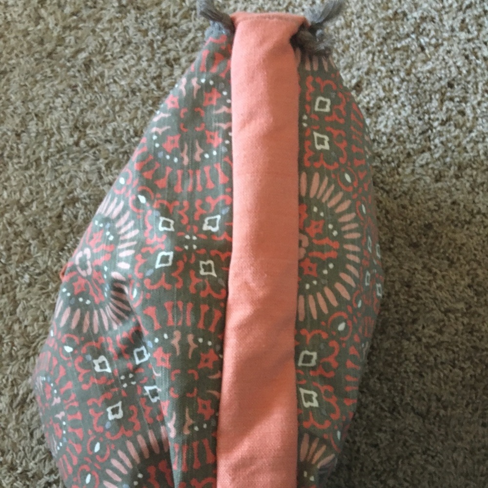 Tote - Picture 4 of 4